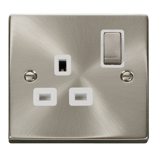 Click VPSC535WH 1 Gang 13A DP ‘Ingot’ Switched Socket Outlet