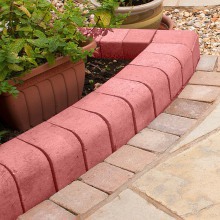 Corner High Kerb Bullnose Red