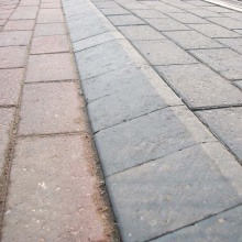 External Angle Mobility Kerb Charcoal