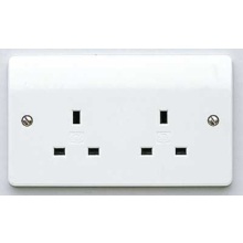 MK K781WHI 2G DP UNSWTICHED SOCKET