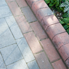 Radial Drivestyle Kerb Splay Brindle